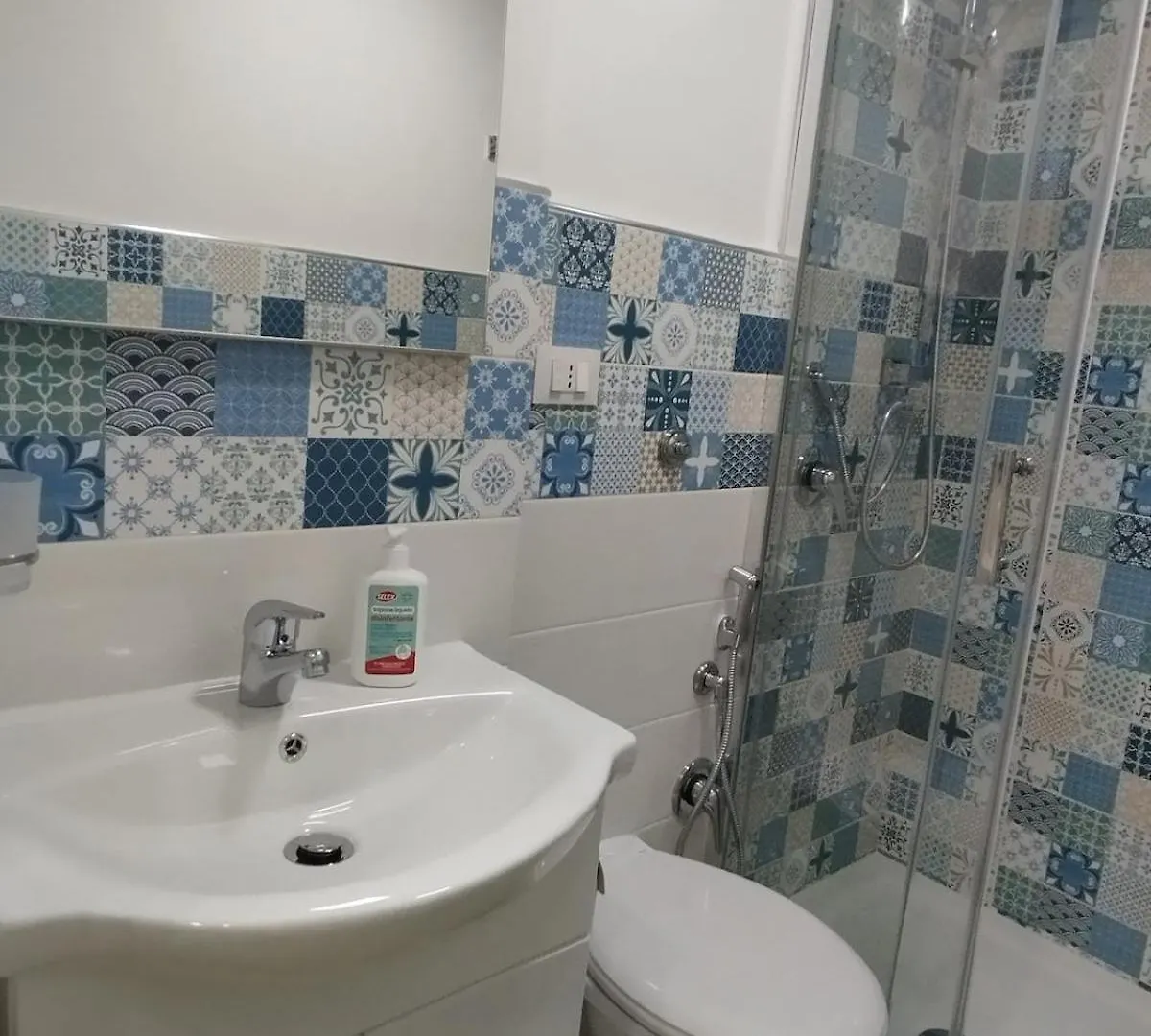 Stanza Centrale Naples Guest house