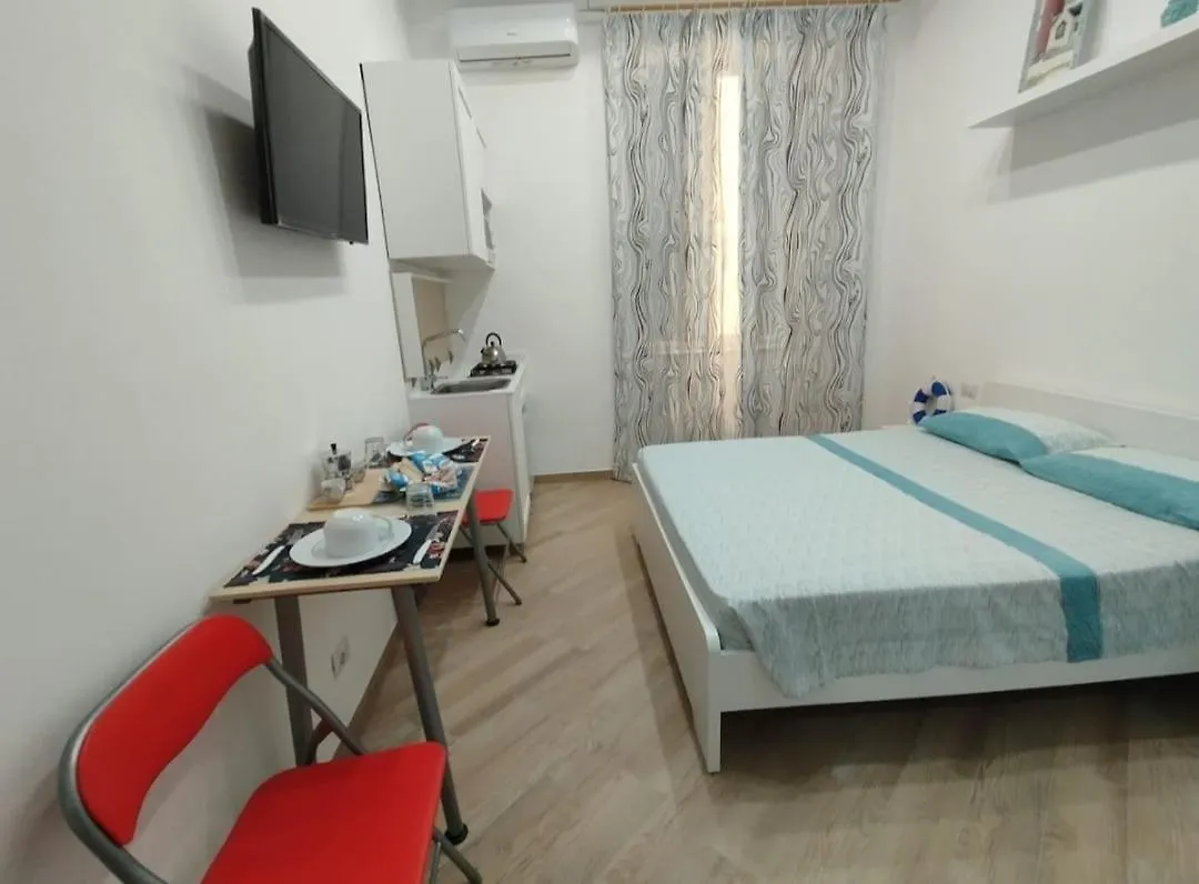 Guest house Stanza Centrale Naples Italy